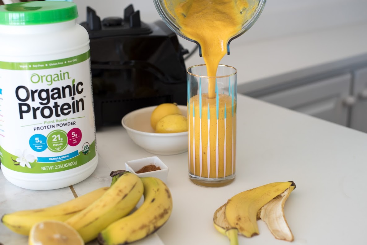 Turmeric Mango Smoothie