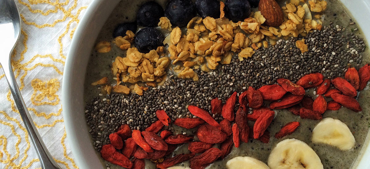 Whey Pretty Acai and Kale Smoothie Bowl