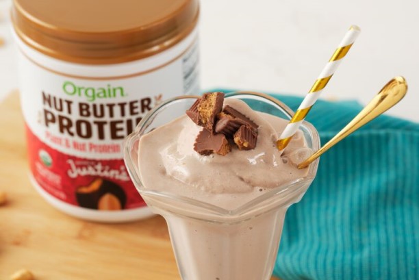 Chocolate Peanut Butter Frosty