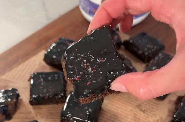 Black Friday Sesame Brownies