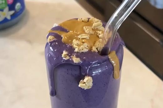 blueberry protein muffin smoothie